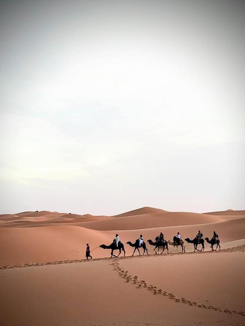 Bivouac Le Petit Prince Merzouga Extérieur photo