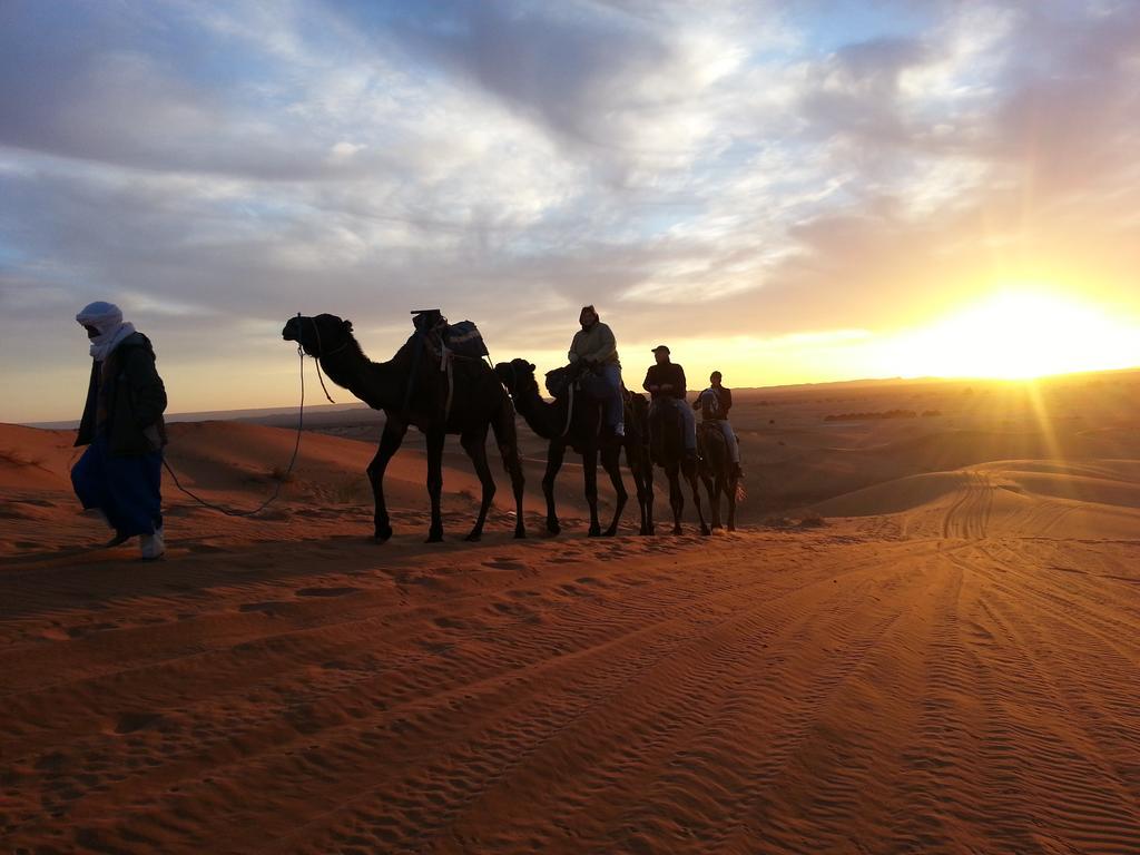 Bivouac Le Petit Prince Merzouga Extérieur photo
