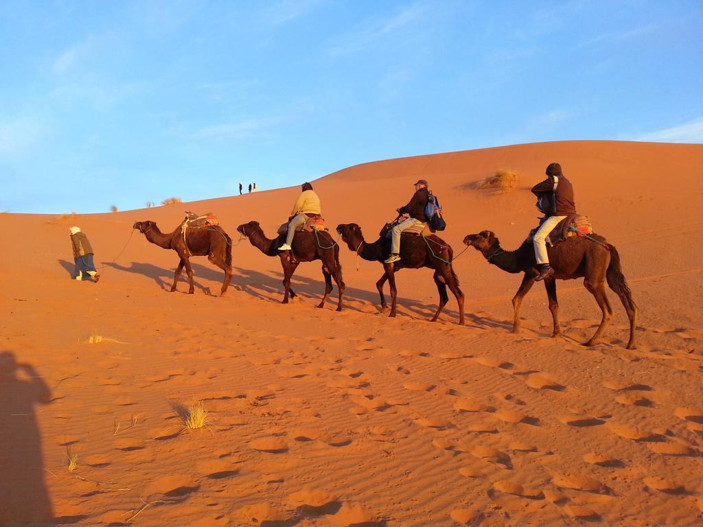 Bivouac Le Petit Prince Merzouga Extérieur photo